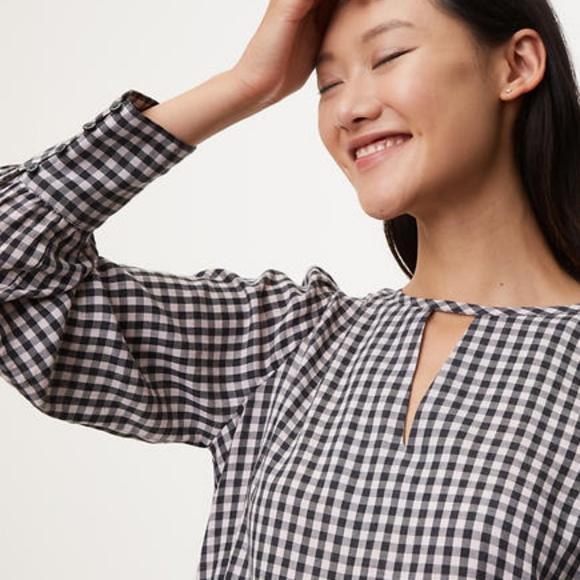 LOFT Tops - Loft || Gingham Choker Blouse